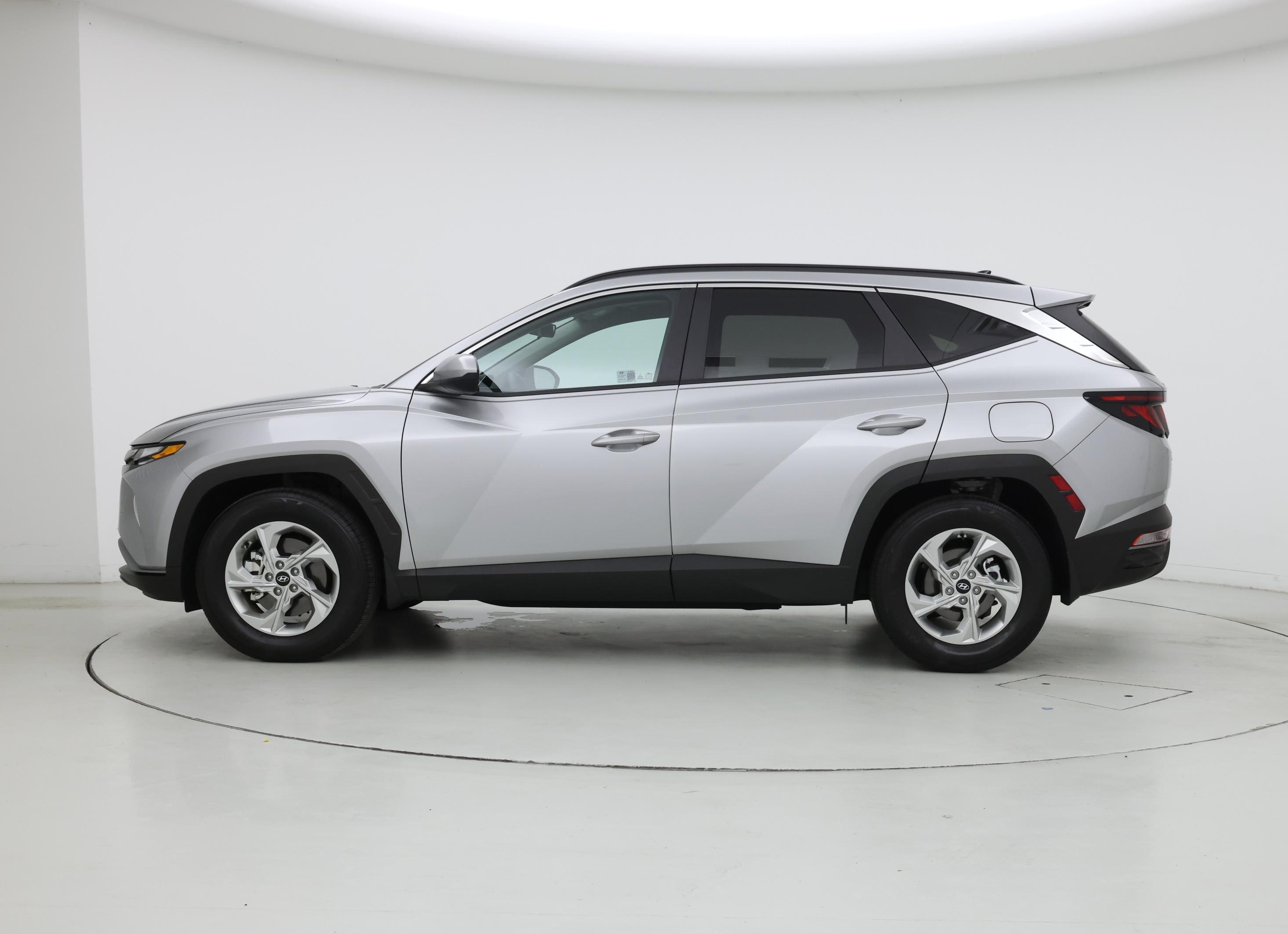 Thumbnail: 2024 Hyundai Tucson - 3