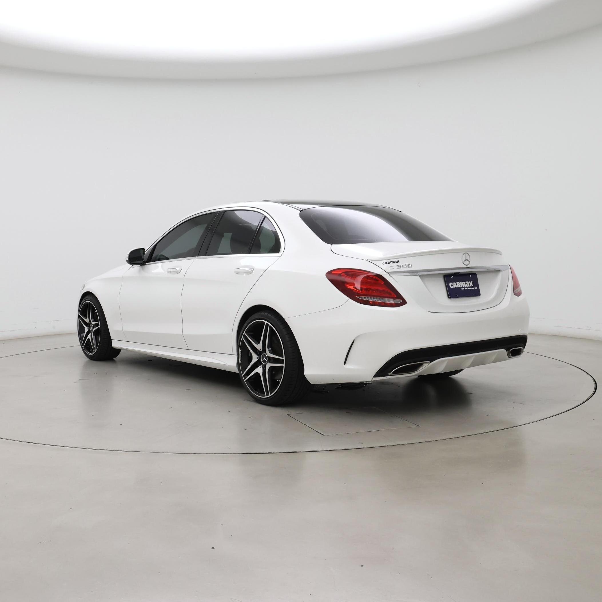Thumbnail: 2015 Mercedes-Benz C-Class - 2