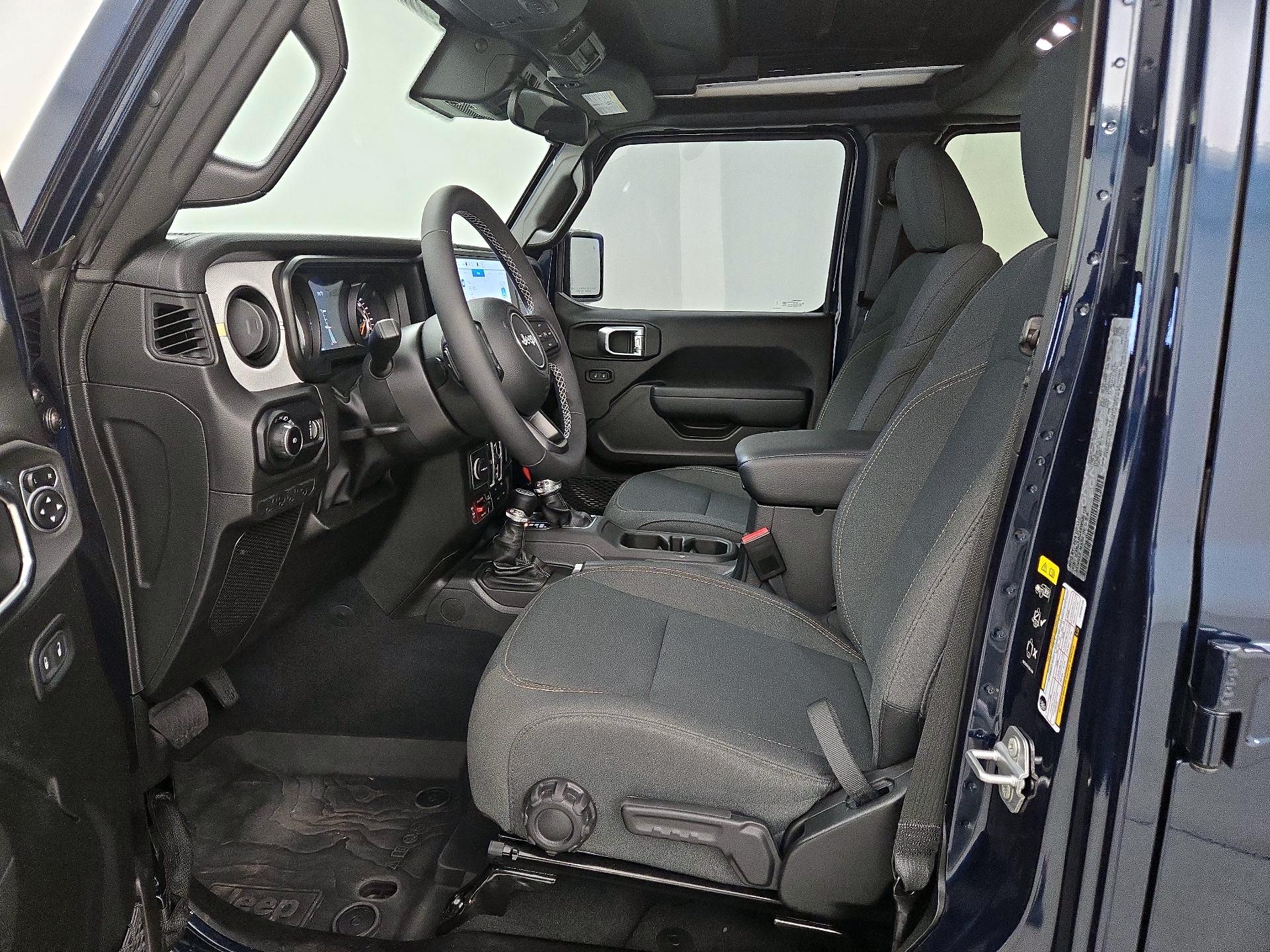 Thumbnail: 2025 Jeep Wrangler - 11