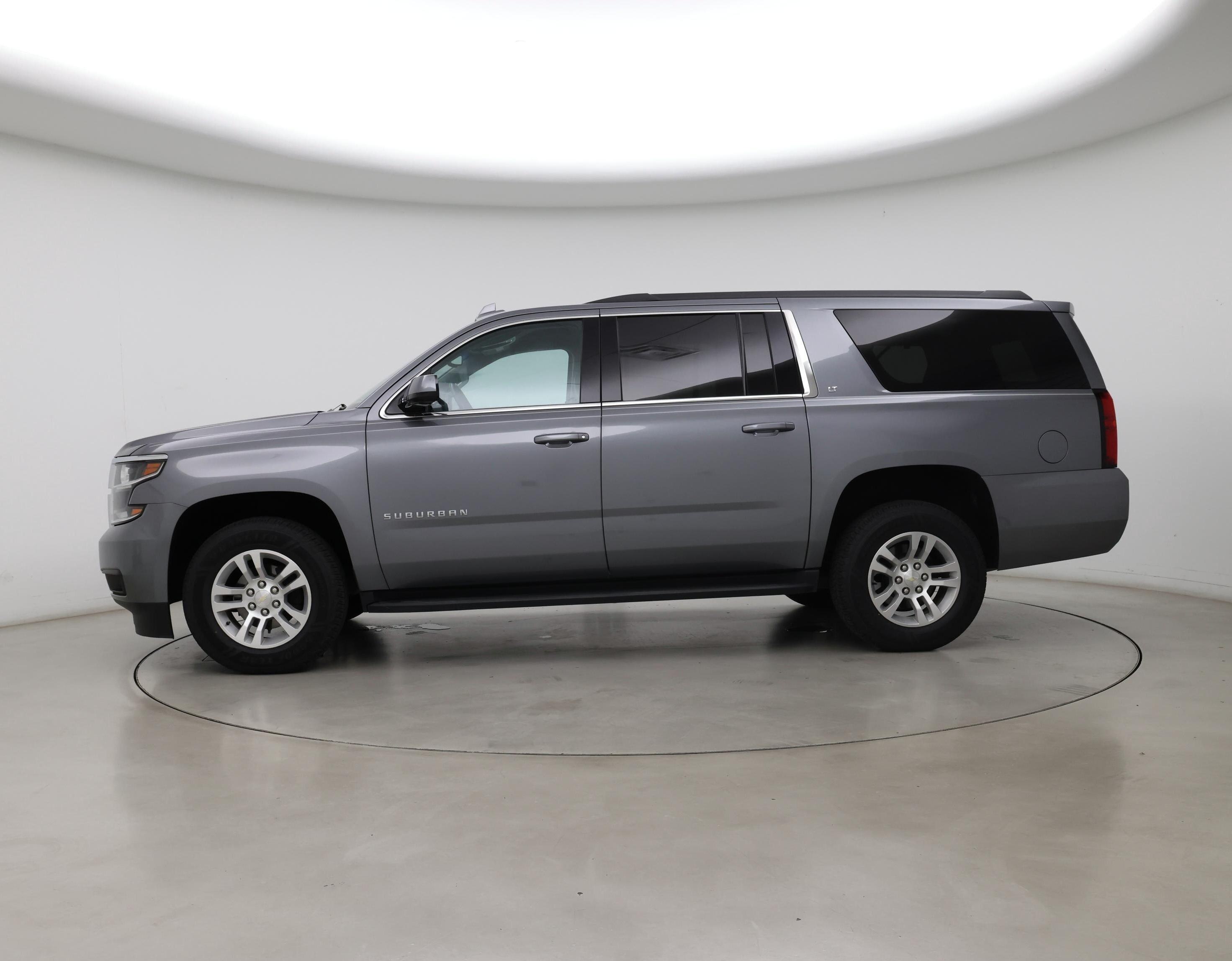 Thumbnail: 2020 Chevrolet Suburban - 3