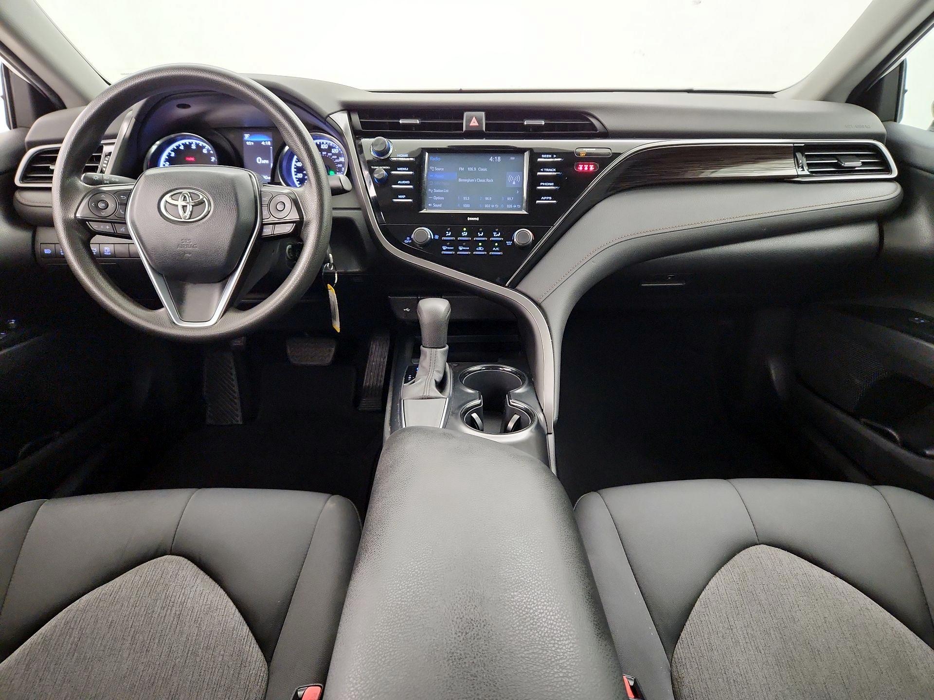 Thumbnail: 2020 Toyota Camry - 9