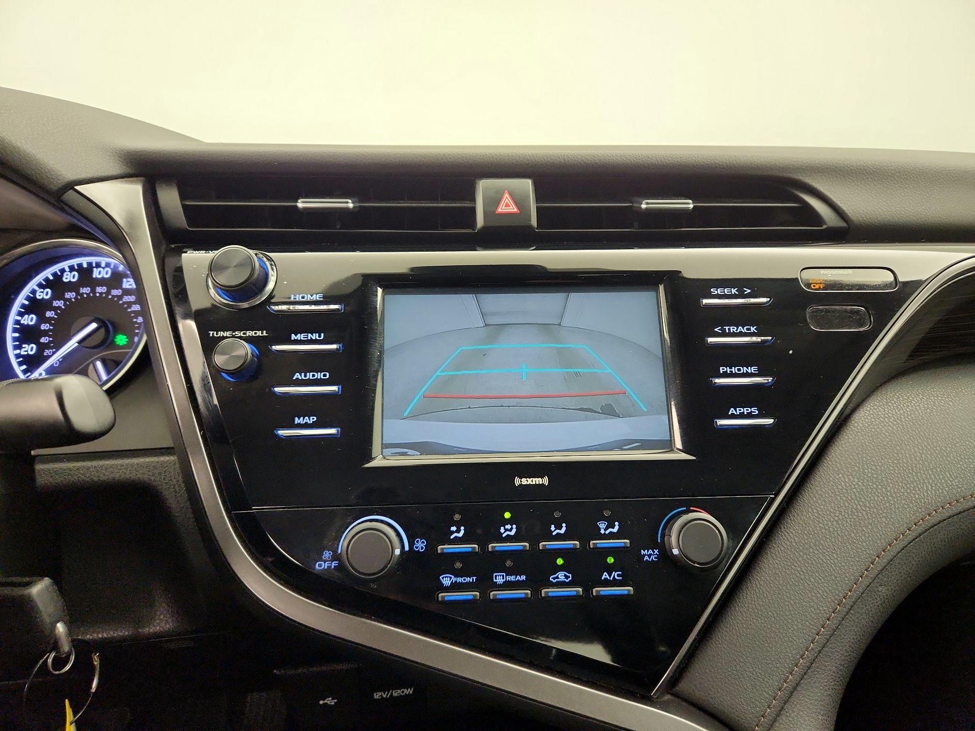 Thumbnail: 2020 Toyota Camry - 14
