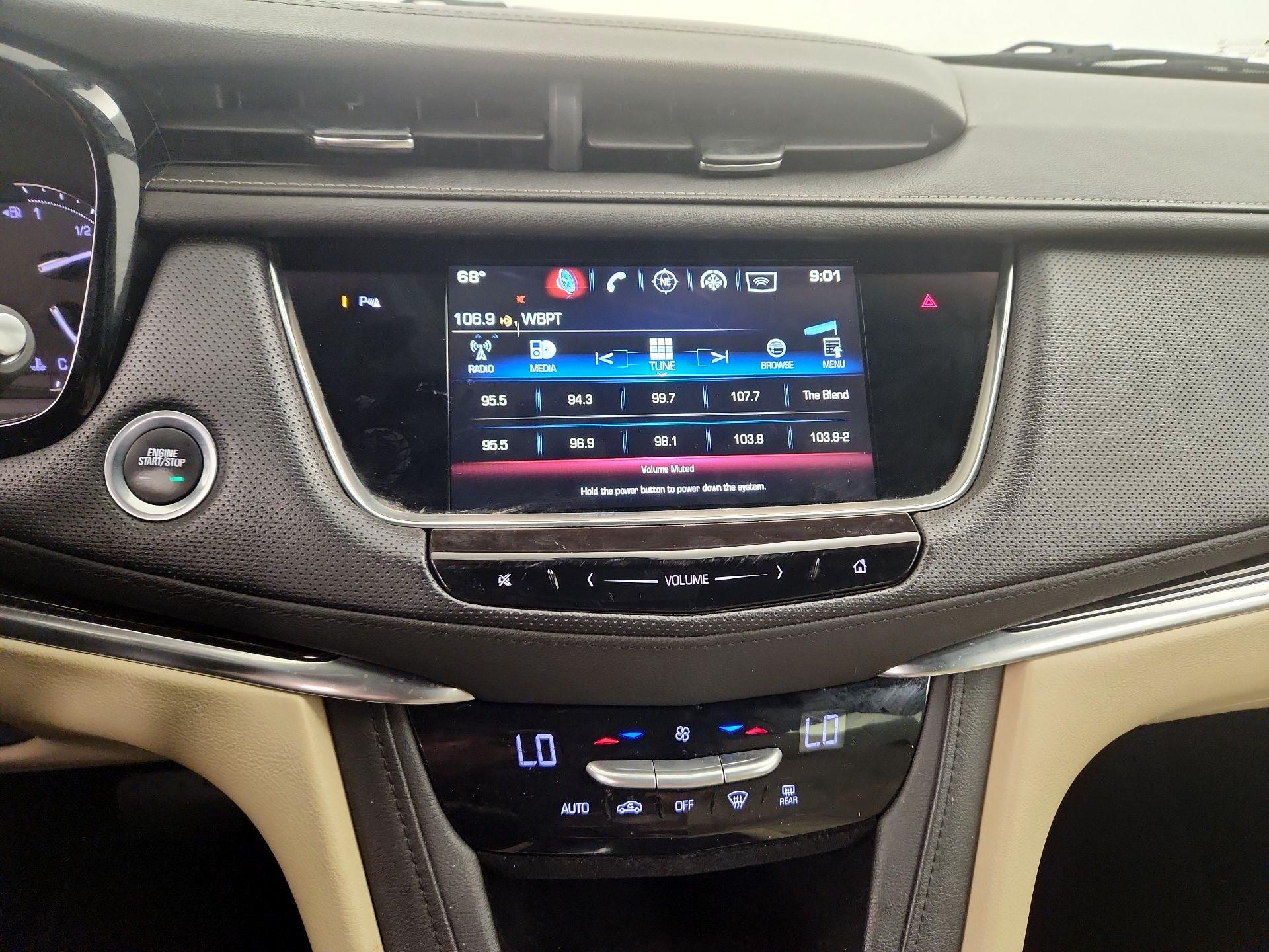 Thumbnail: 2017 Cadillac XT5 - 15