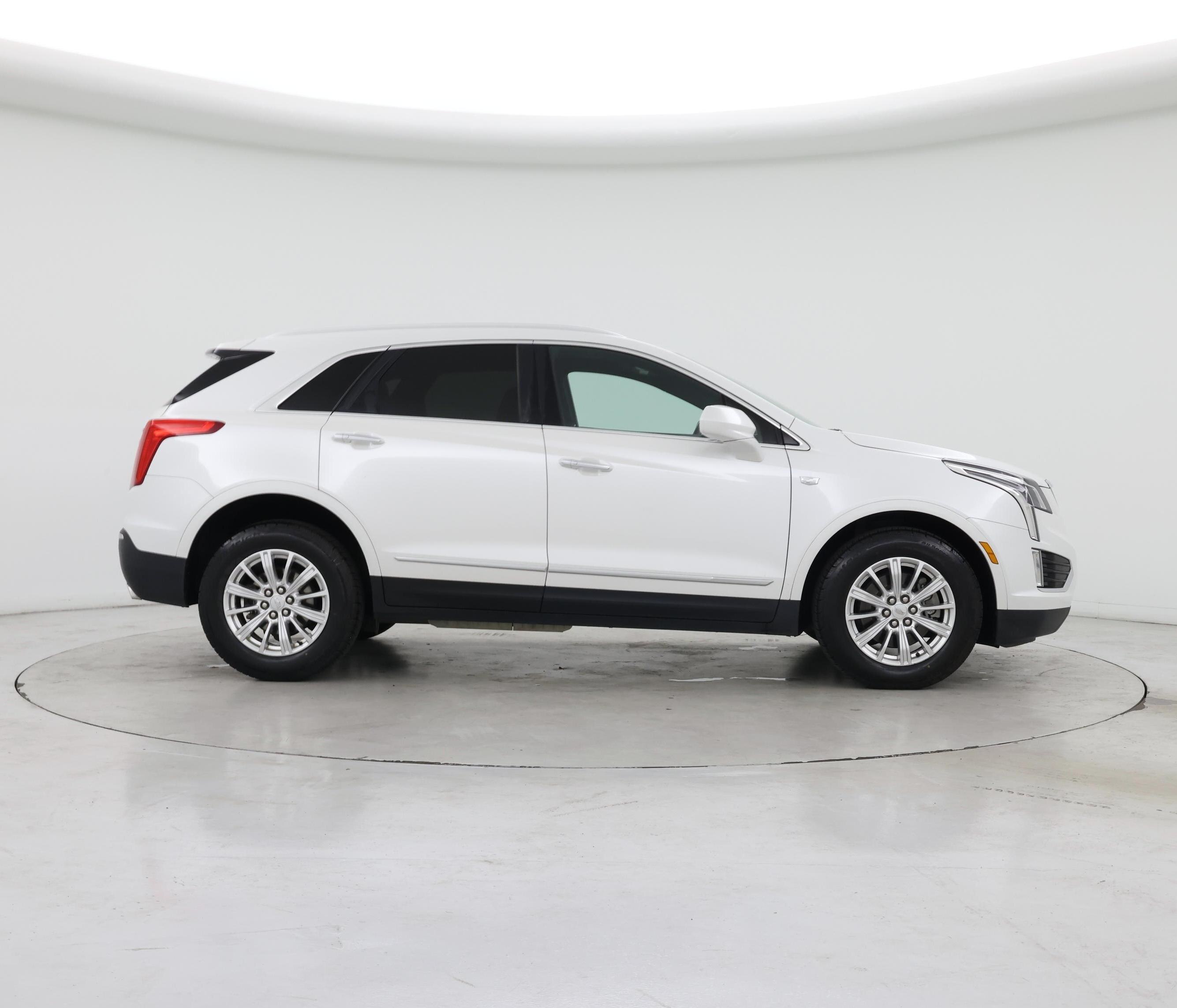 Thumbnail: 2017 Cadillac XT5 - 7