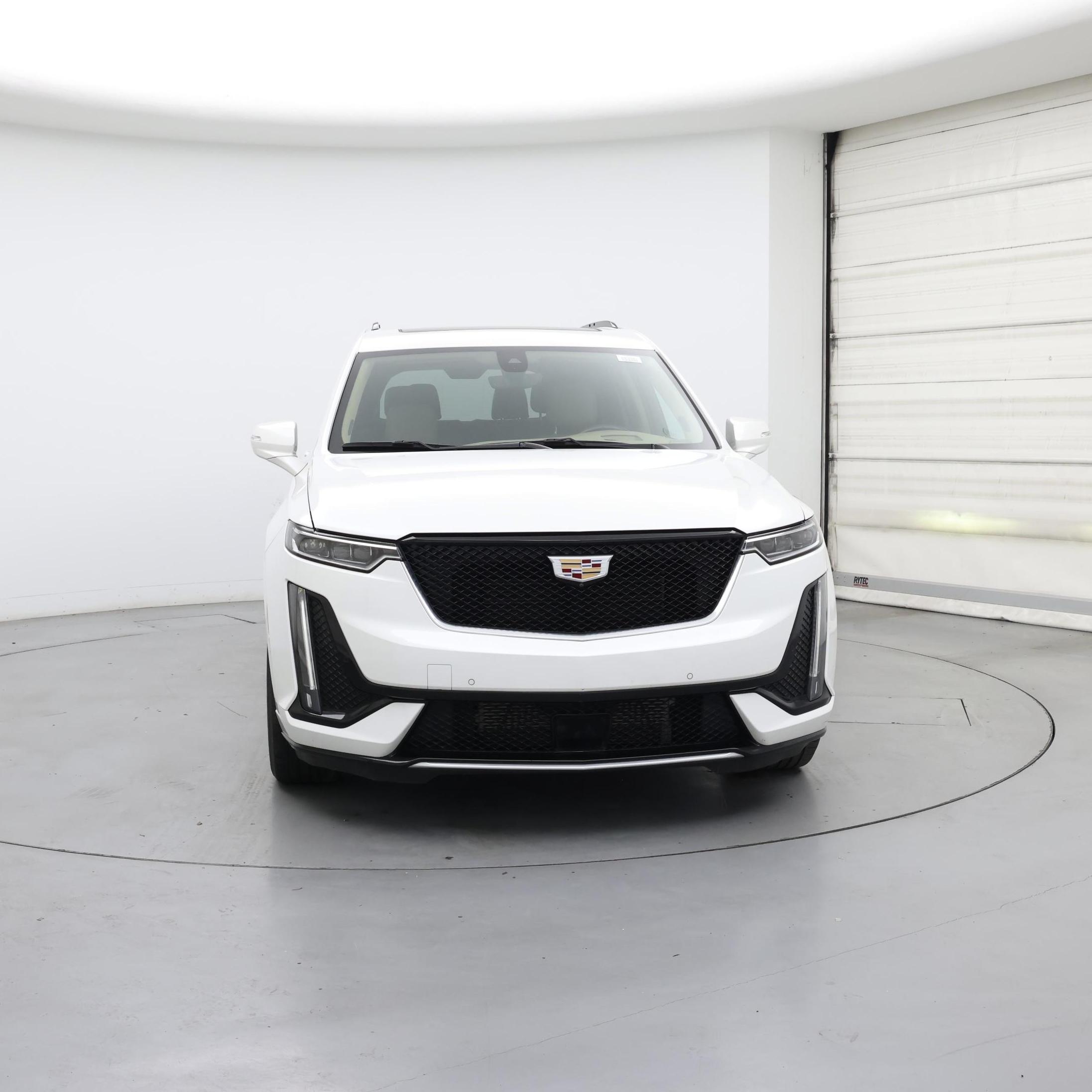 Thumbnail: 2022 Cadillac XT6 - 5