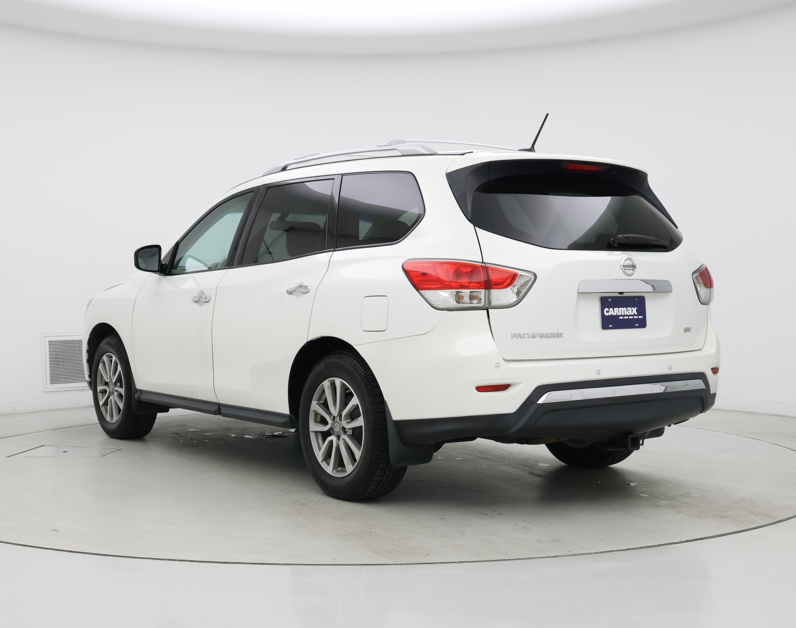 Thumbnail: 2014 Nissan Pathfinder - 2