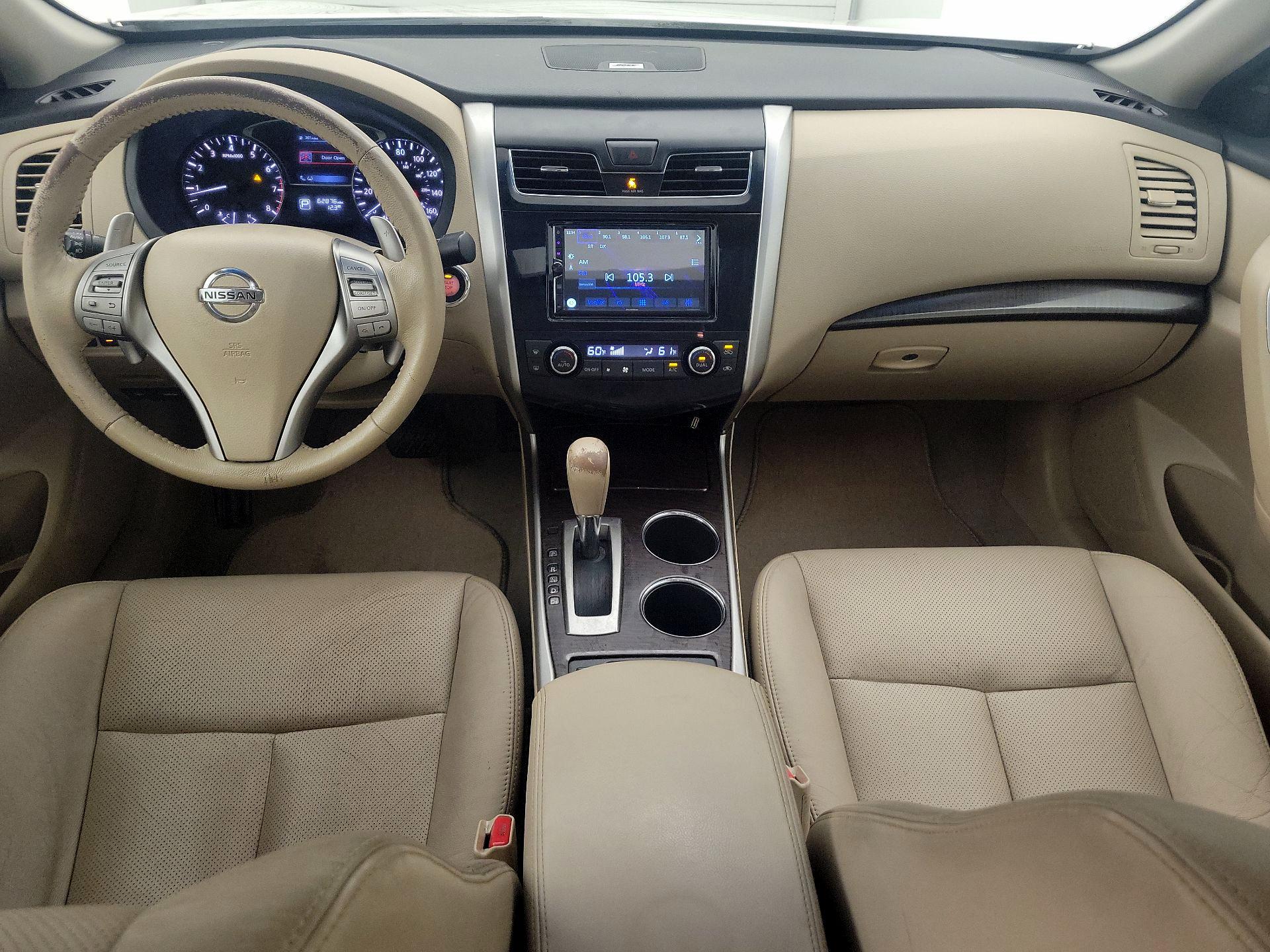 Thumbnail: 2014 Nissan Altima - 9
