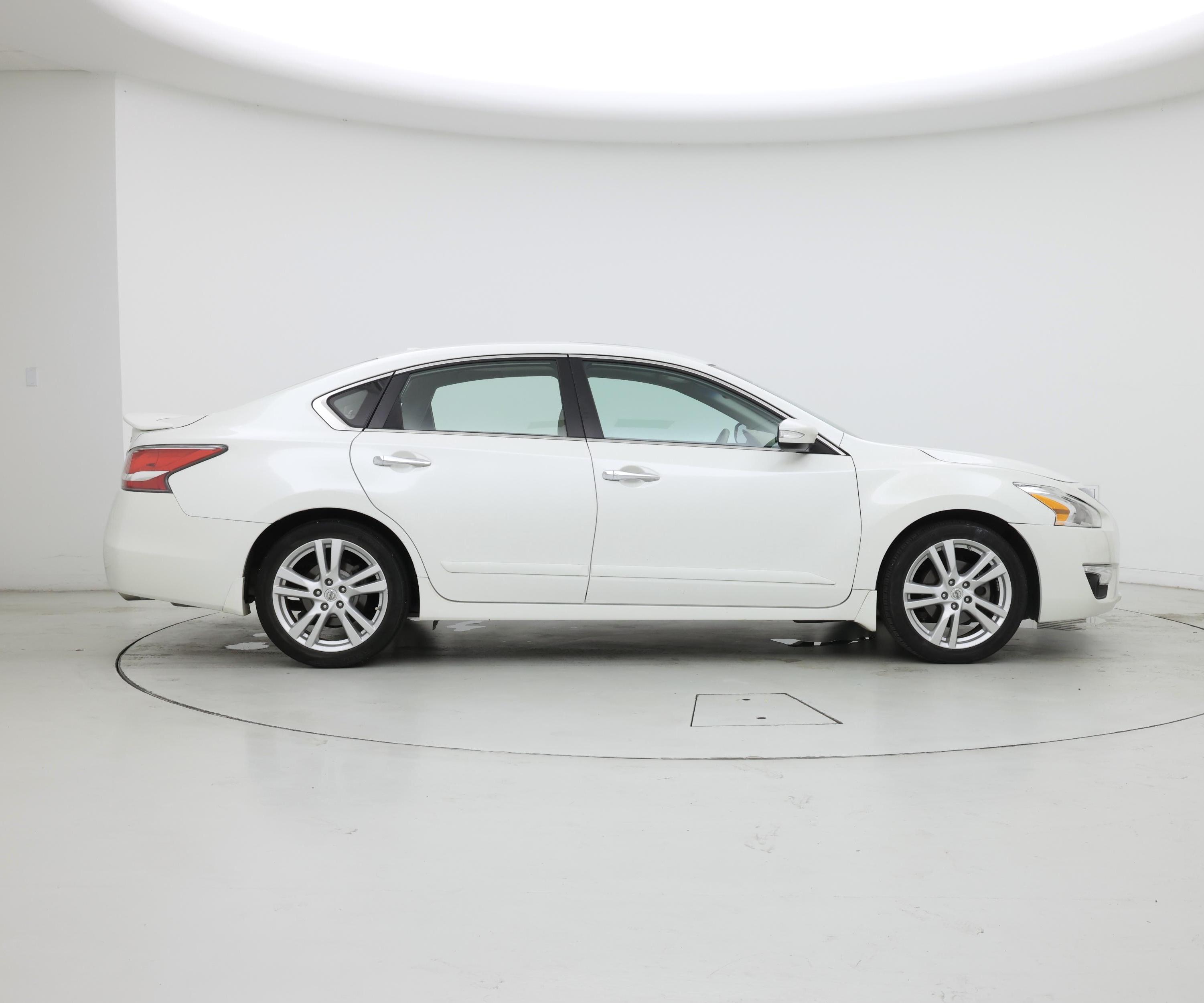 Thumbnail: 2014 Nissan Altima - 7