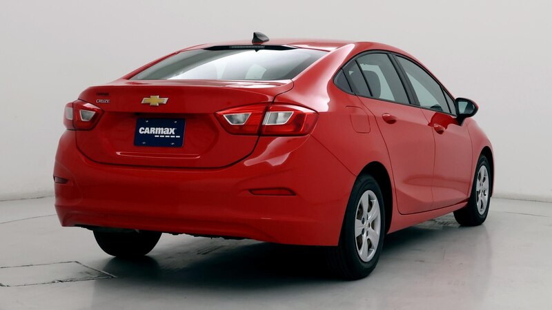 2017 Chevrolet Cruze LS 8