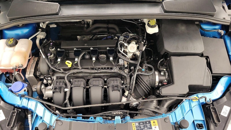 2017 Ford Focus SE 22