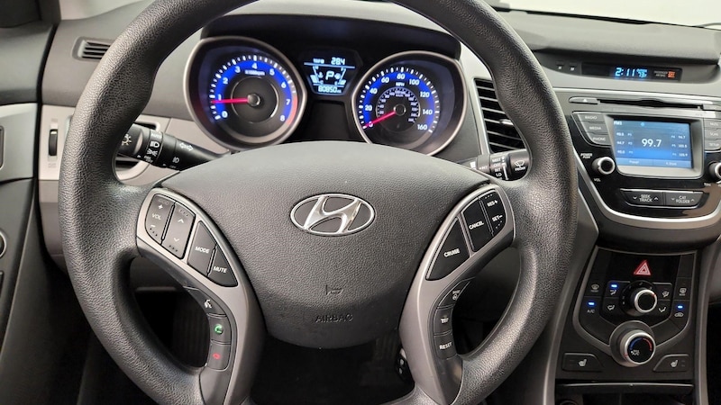 2014 Hyundai Elantra SE 10