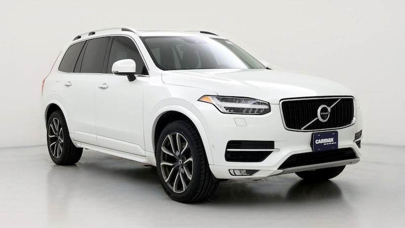 2017 Volvo XC90 T6 Momentum Hero Image