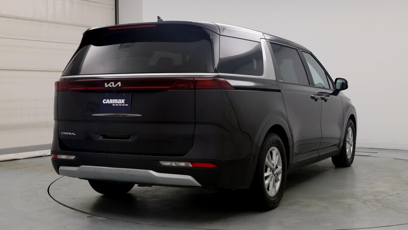 2023 Kia Carnival LX 8