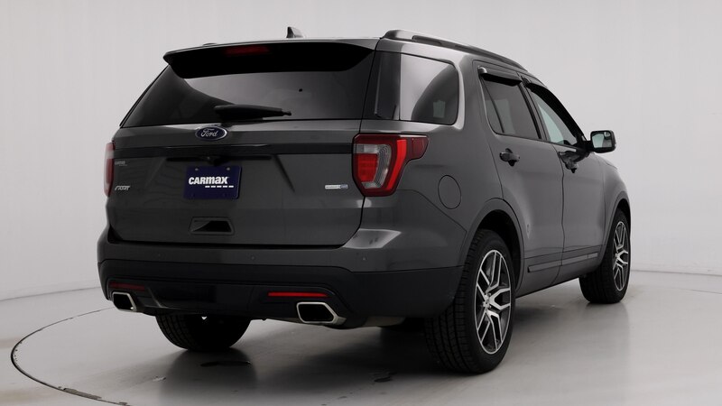 2017 Ford Explorer Sport 8