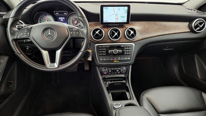 2015 Mercedes-Benz GLA 250 9