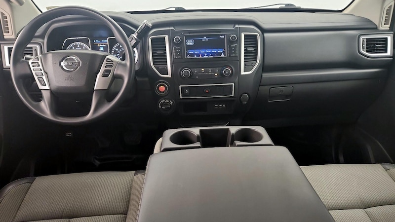 2019 Nissan Titan S 9