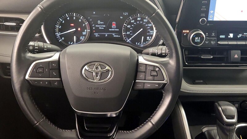 2021 Toyota Highlander XLE 10