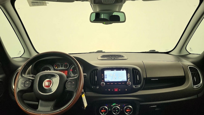 2016 Fiat 500L Trekking 8