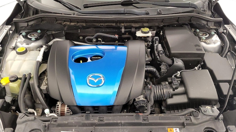 2013 Mazda Mazda3 i Sport 20