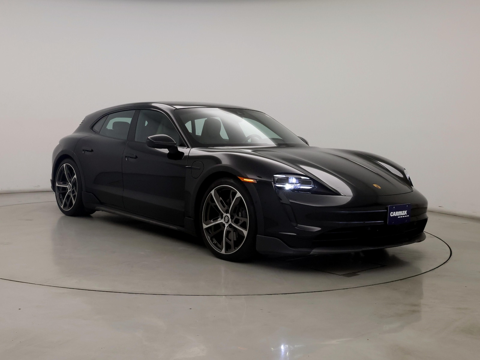 Used 2022 Porsche Taycan  with VIN WP0BA2Y18NSA67278 for sale in Kenosha, WI