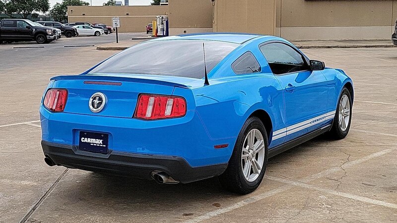 2012 Ford Mustang  5