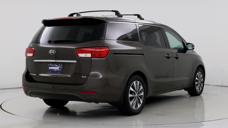 2016 Kia Sedona SX 8