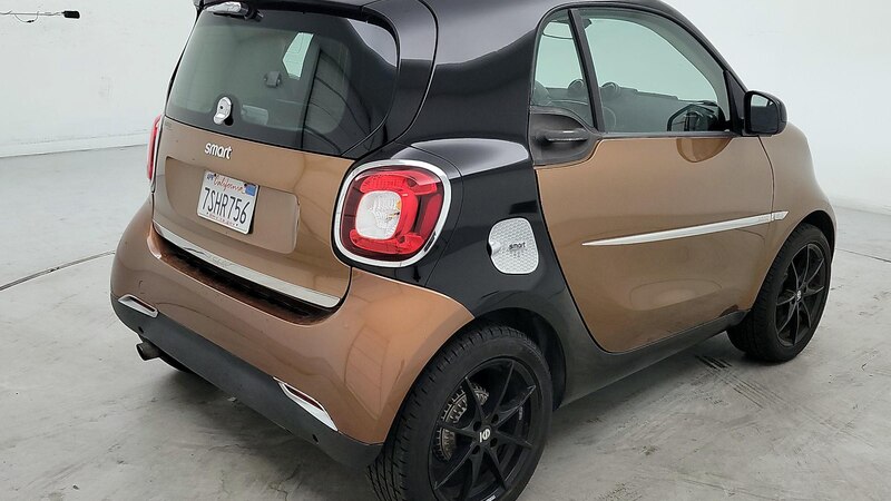 2016 smart fortwo Passion 5