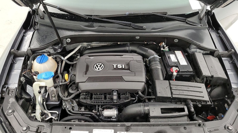 2015 Volkswagen Passat Wolfsburg Edition 20
