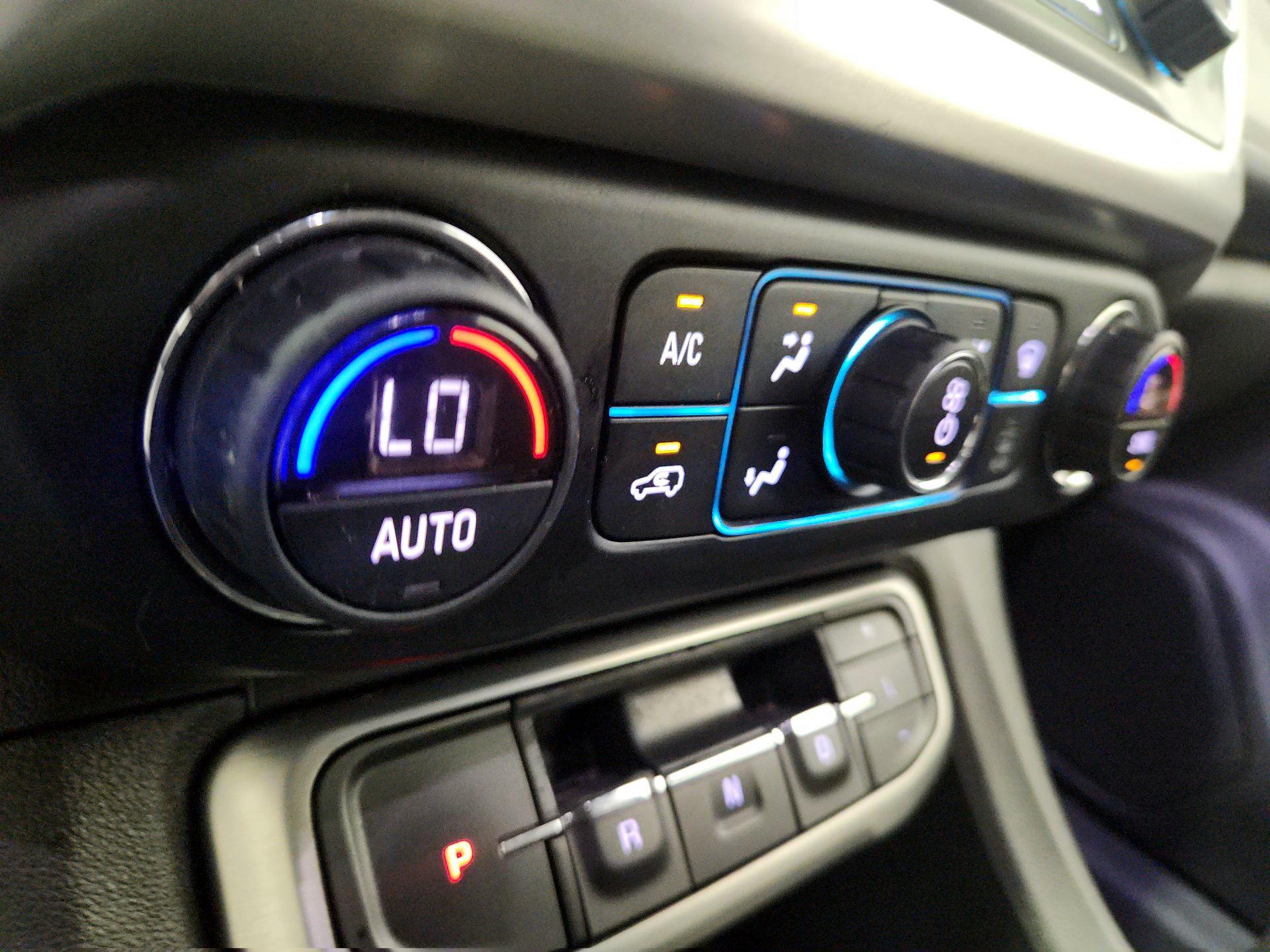 Thumbnail: 2021 GMC Acadia - 16