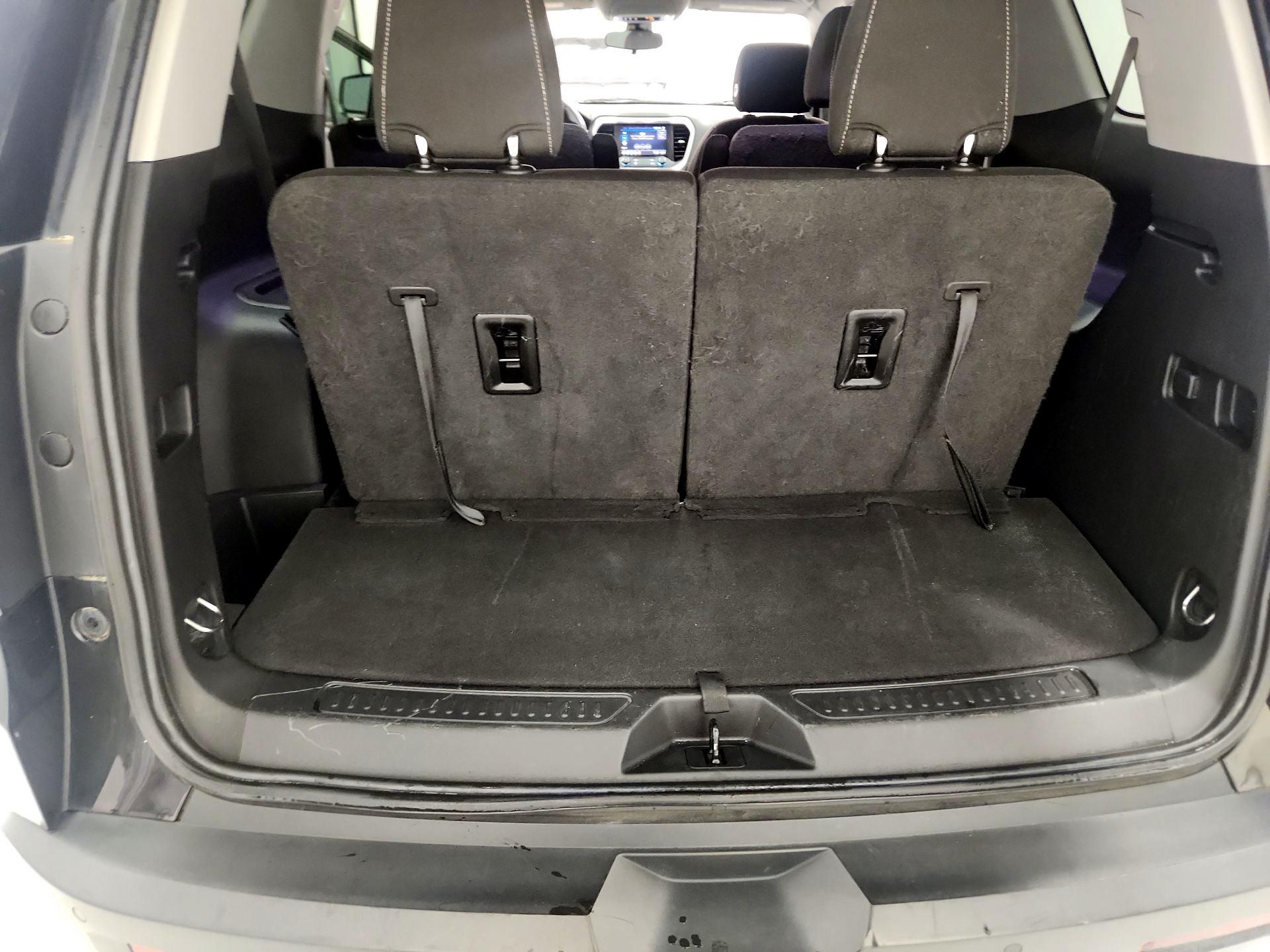 Thumbnail: 2021 GMC Acadia - 20