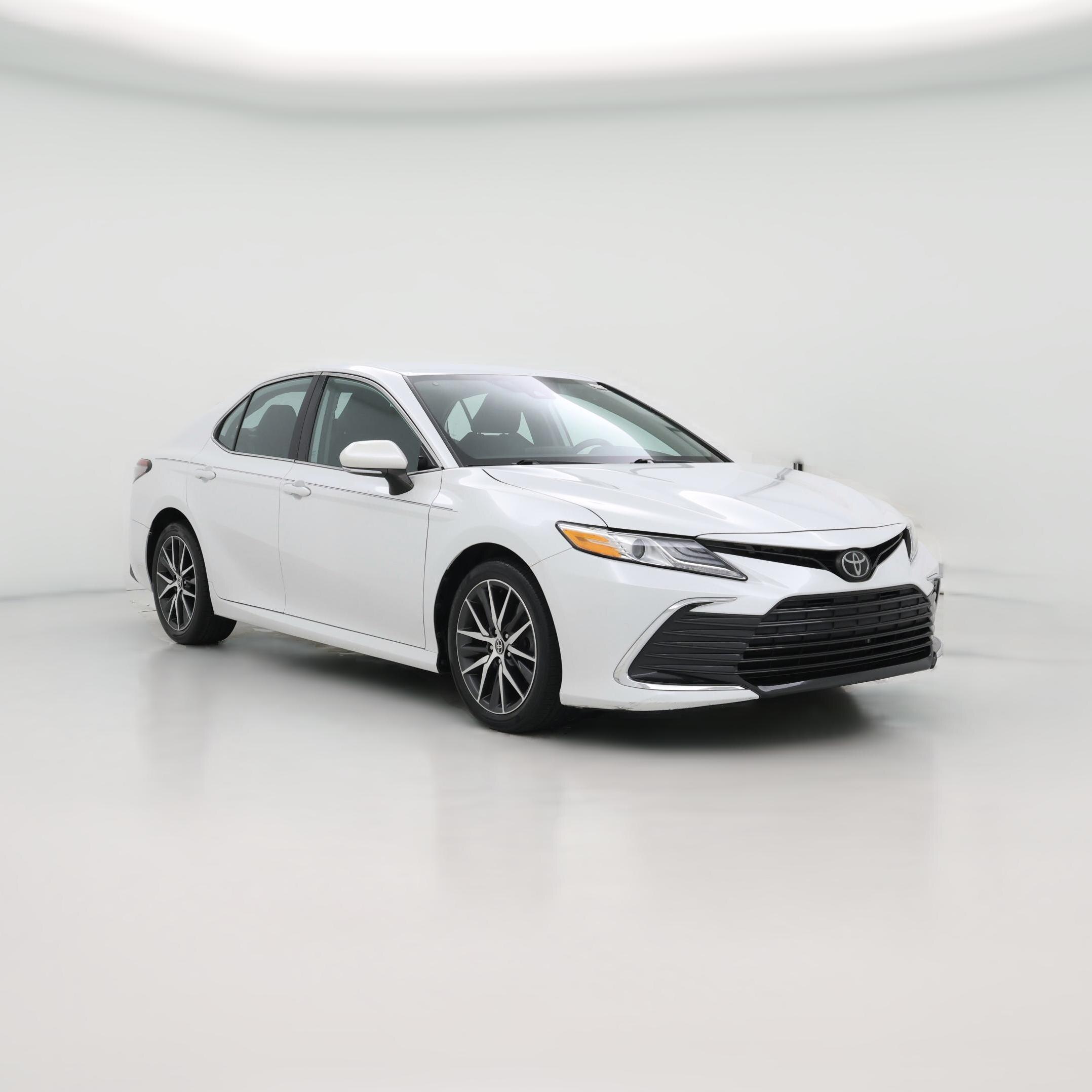 Thumbnail: 2022 Toyota Camry - 1