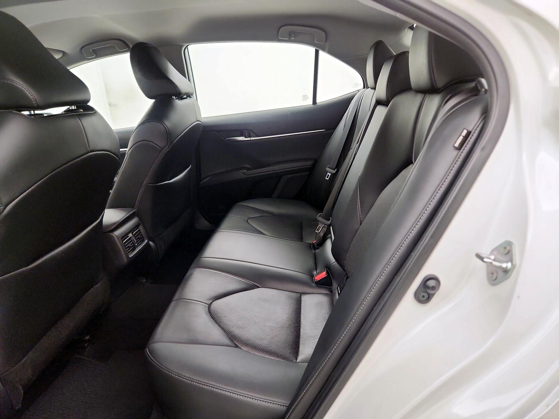 Thumbnail: 2022 Toyota Camry - 19