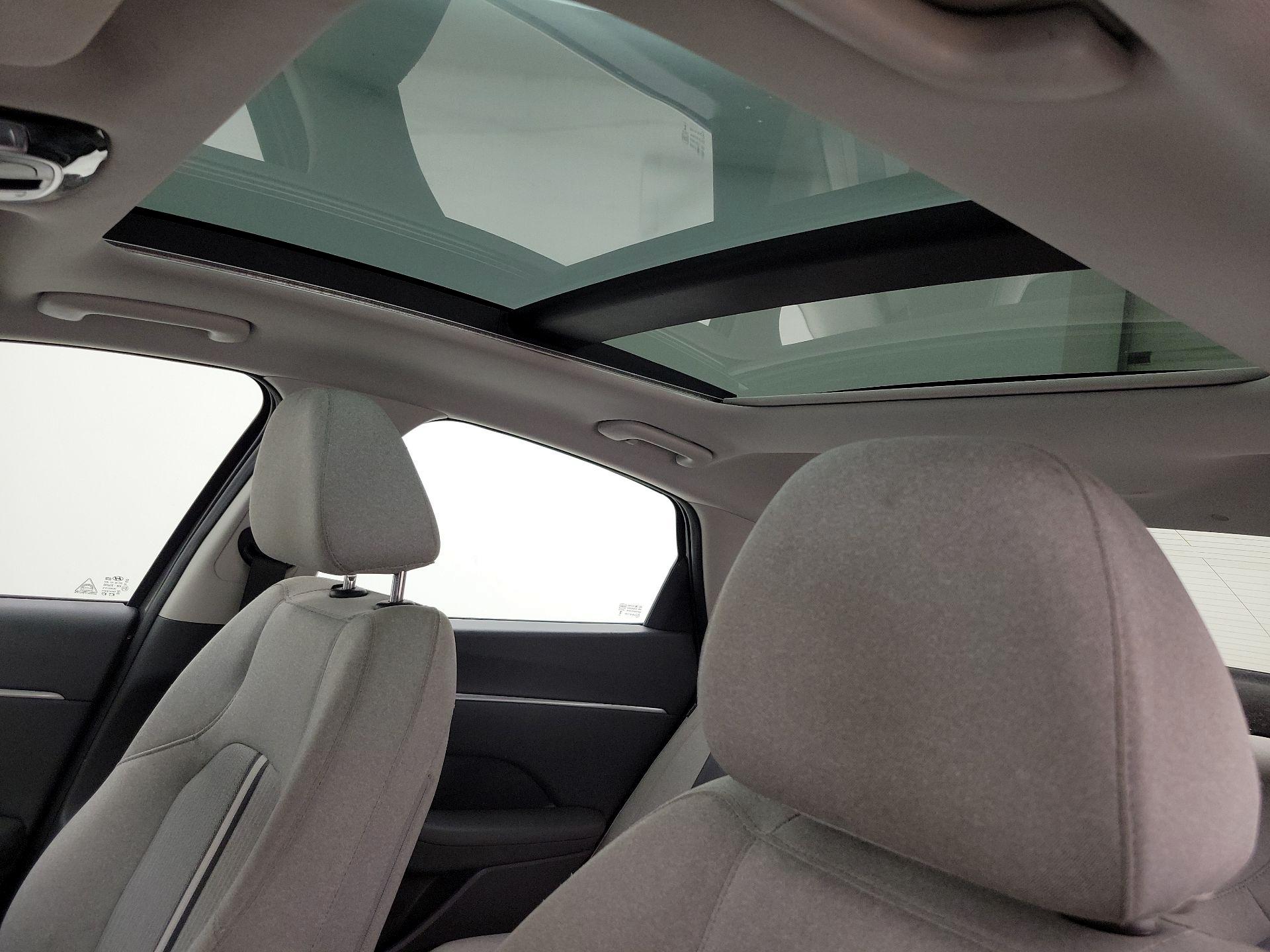 Thumbnail: 2021 Hyundai Sonata - 19