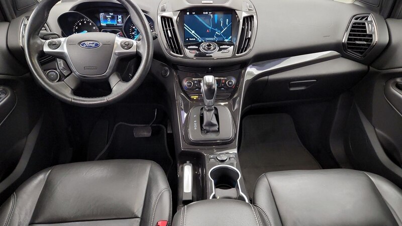 2016 Ford Escape Titanium 9