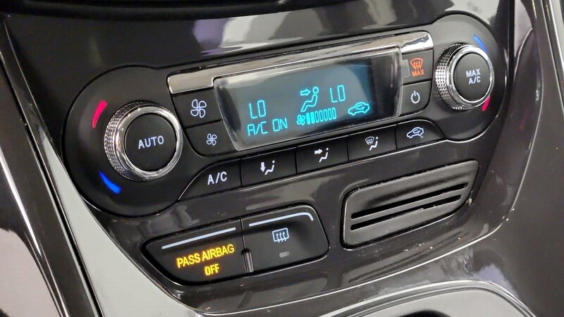 2016 Ford Escape Titanium 17