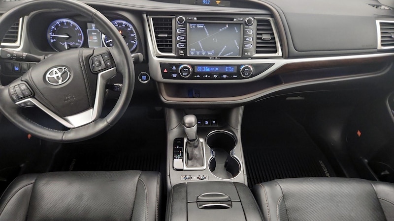 2014 Toyota Highlander Limited 9