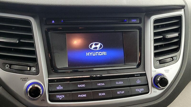 2016 Hyundai Tucson SE 15