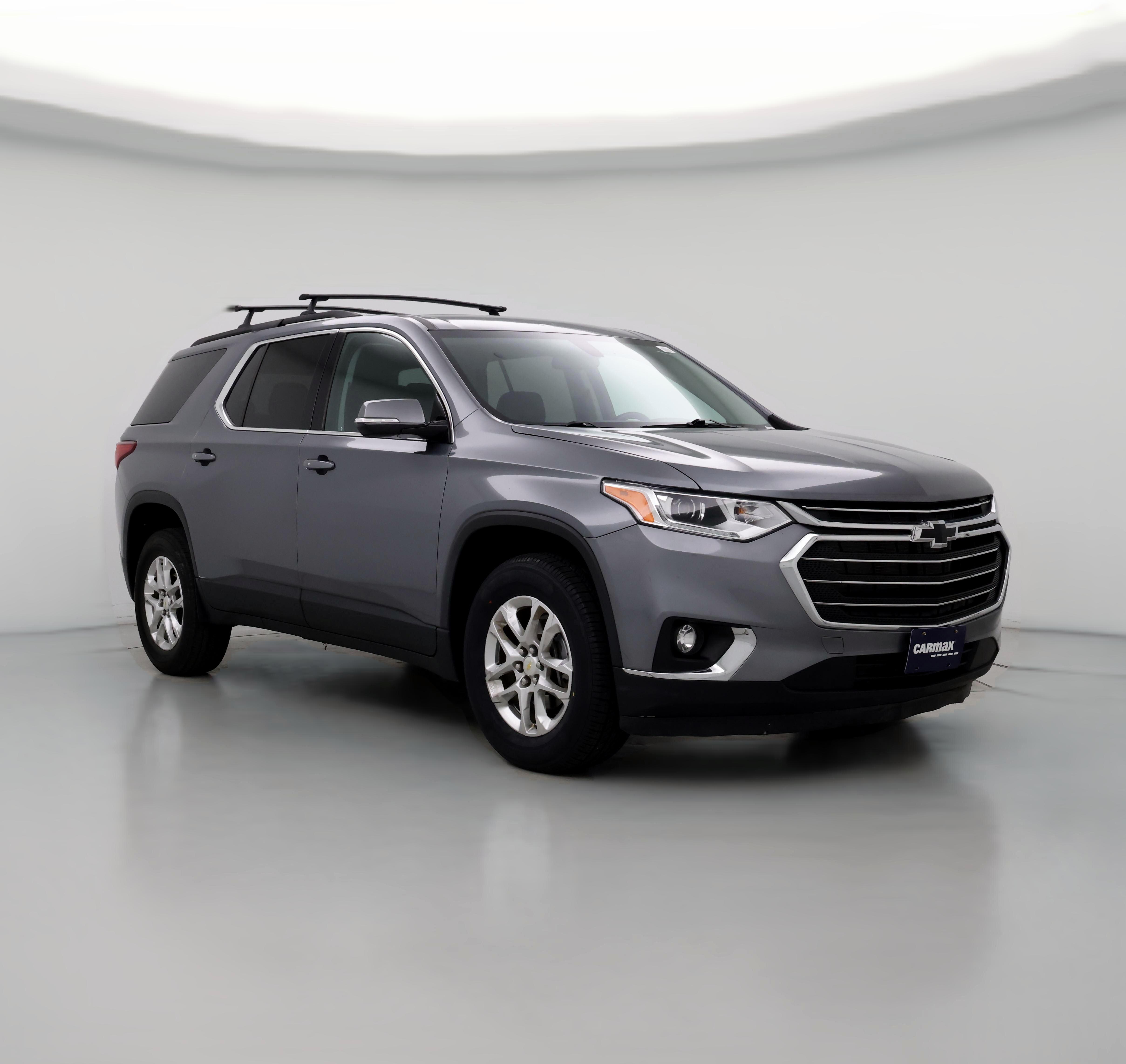 2019 chevrolet traverse 3 row outlet suv