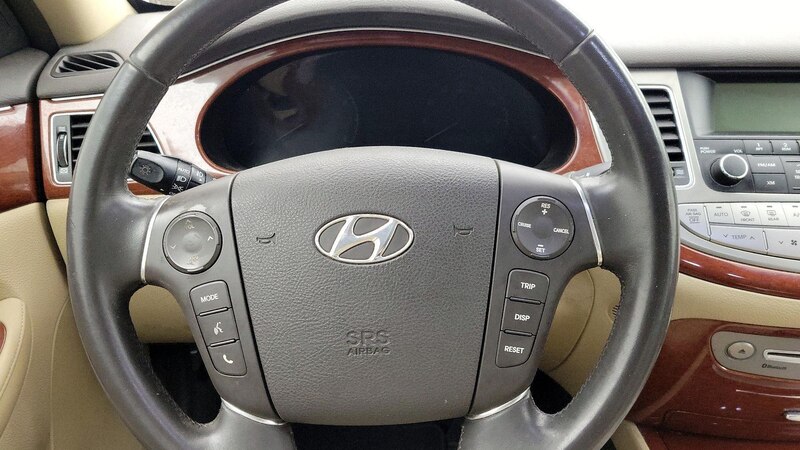 2013 Hyundai Genesis  10