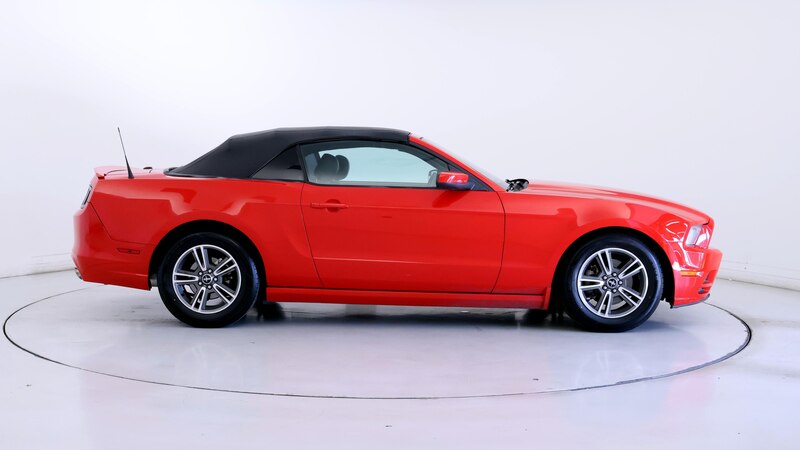 2013 Ford Mustang Premium 7