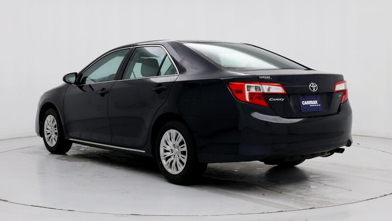 2013 Toyota Camry LE 2