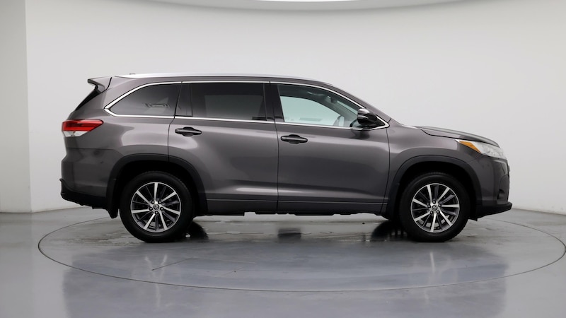 2017 Toyota Highlander XLE 7