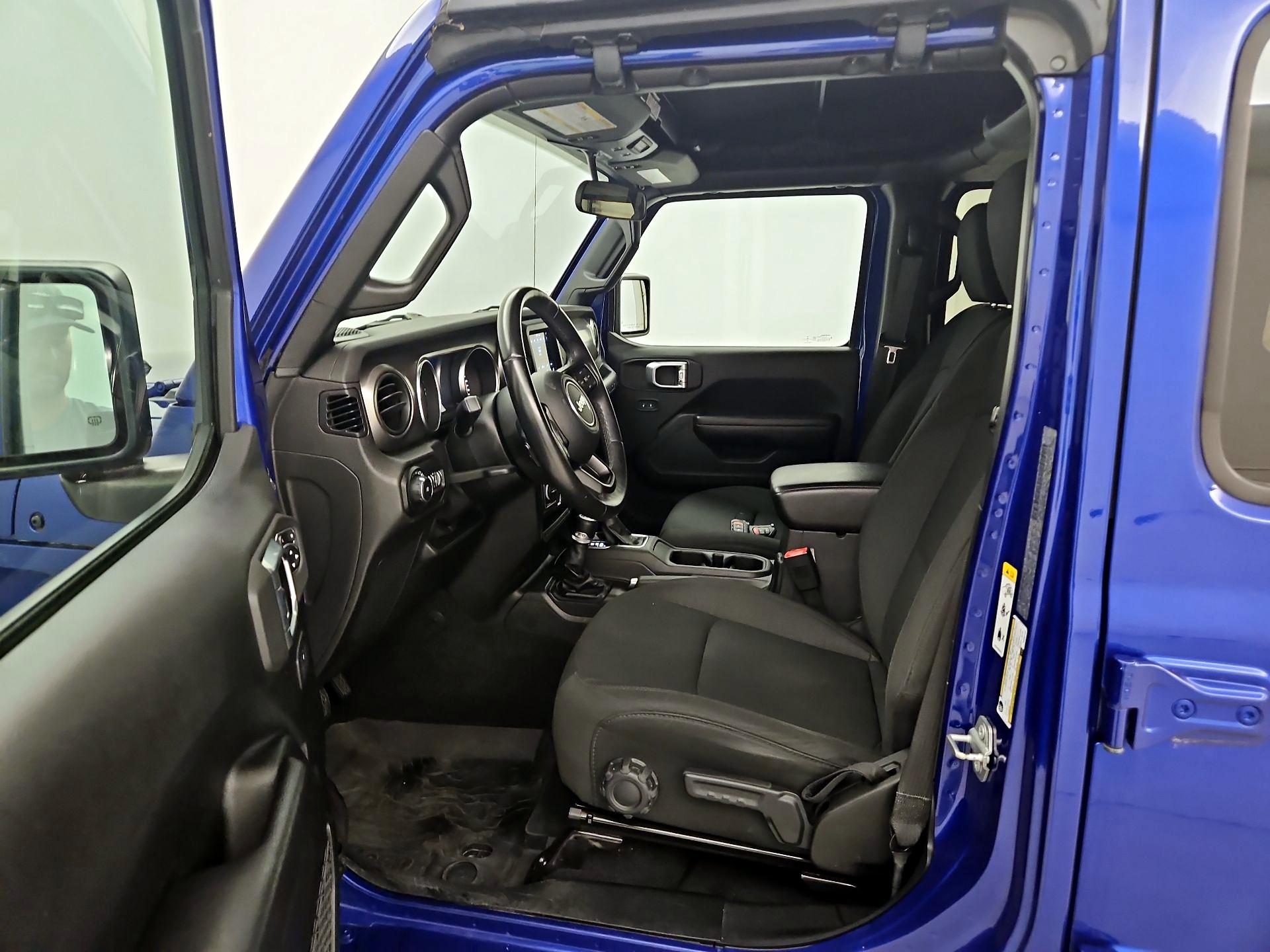 Thumbnail: 2019 Jeep Wrangler - 11