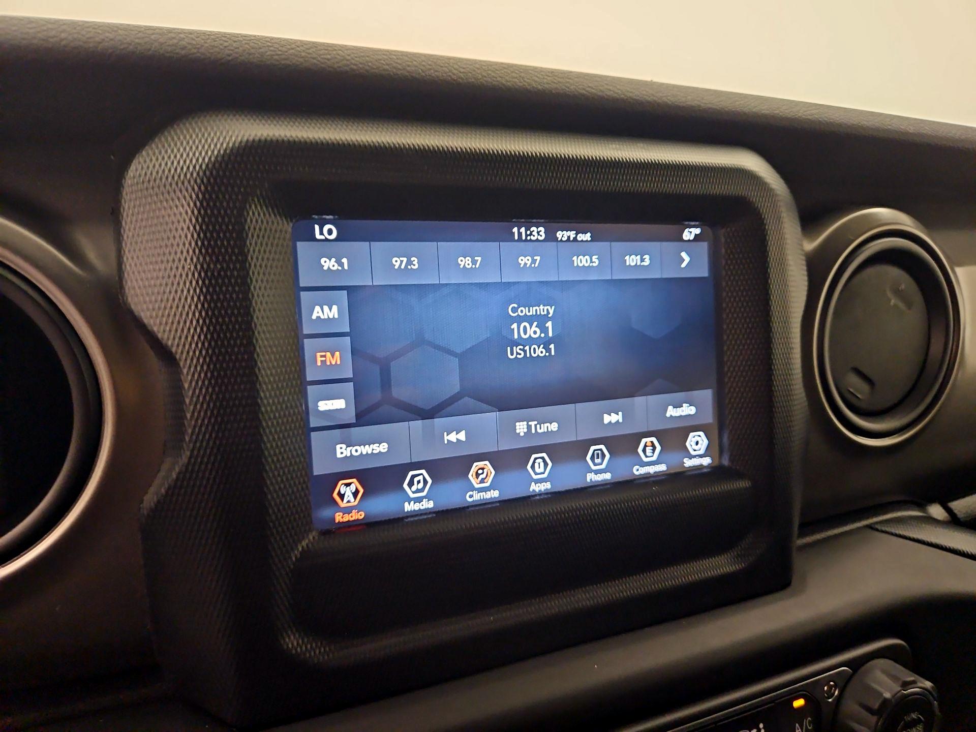 Thumbnail: 2019 Jeep Wrangler - 15