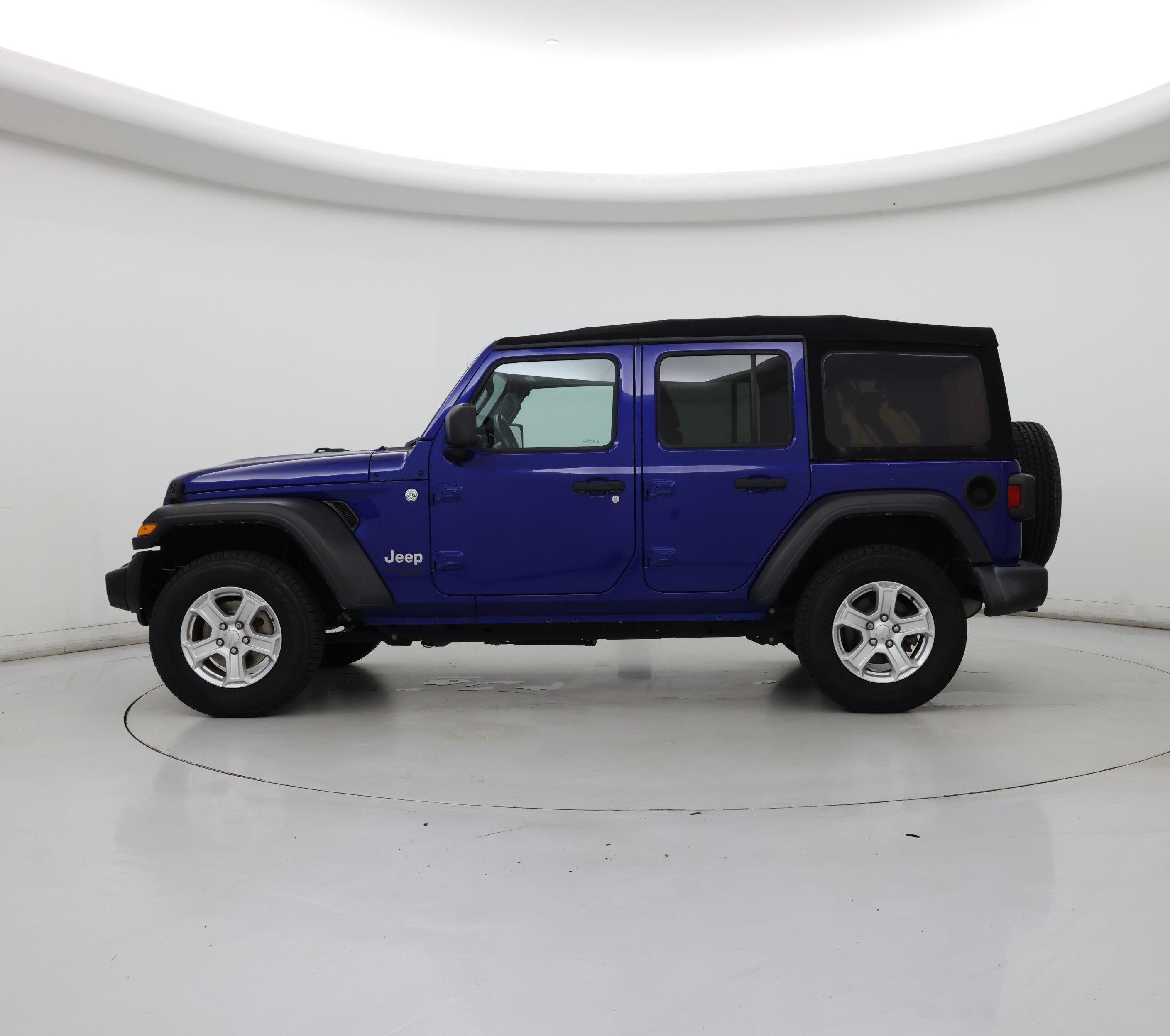 Thumbnail: 2019 Jeep Wrangler - 3