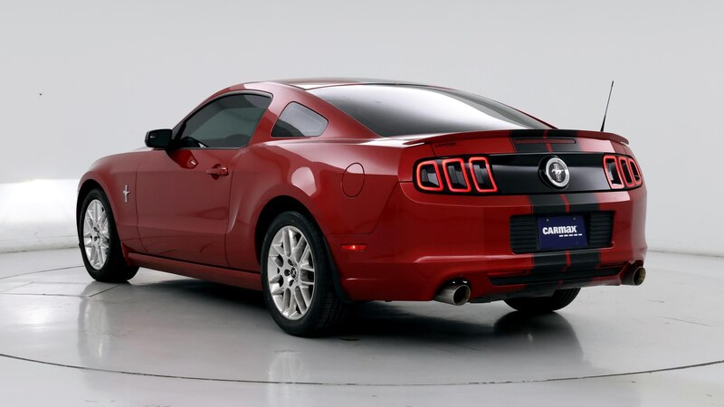 2013 Ford Mustang Premium 2