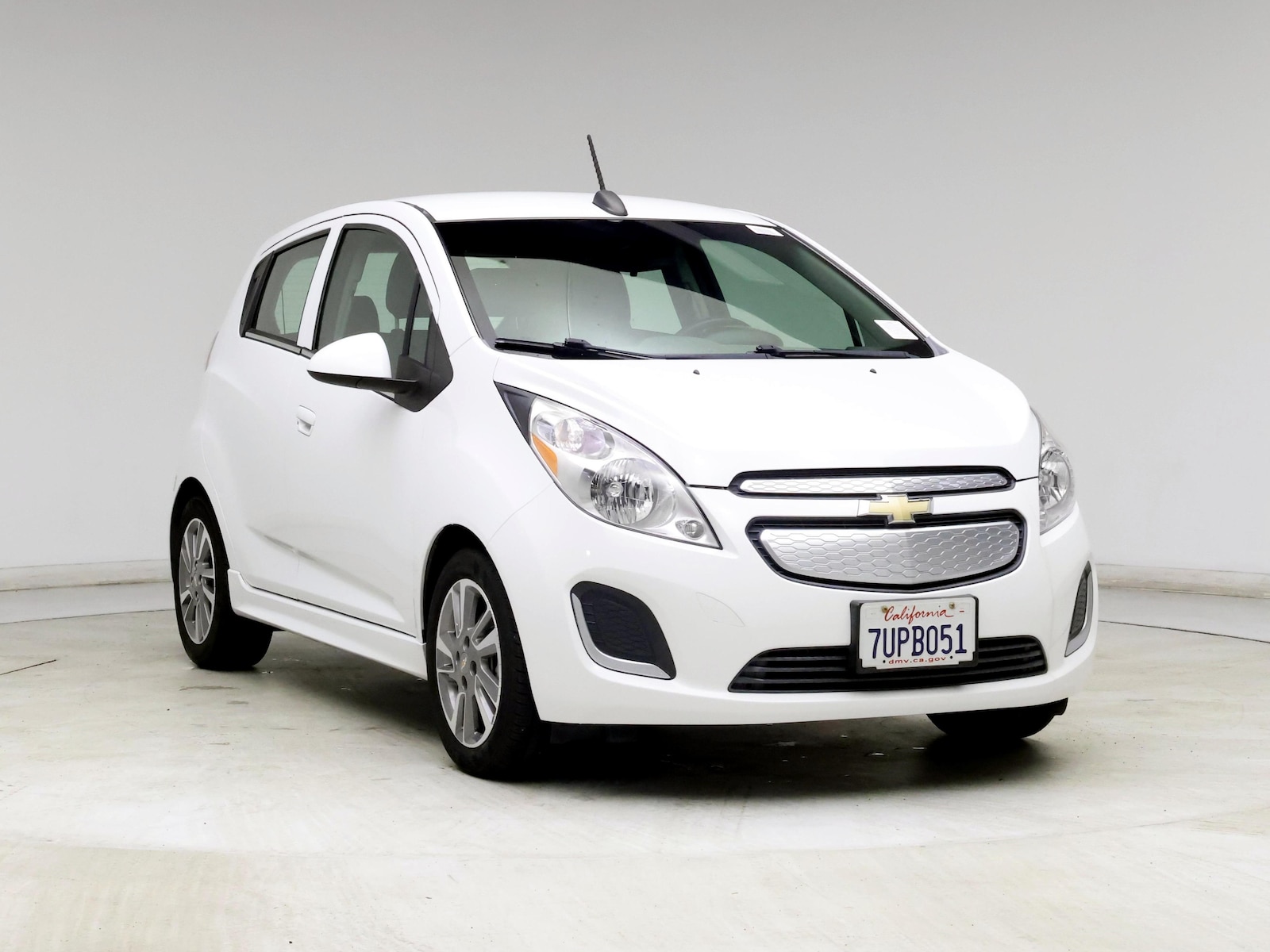 Used 2016 Chevrolet Spark 2LT with VIN KL8CL6S07GC649574 for sale in Kenosha, WI