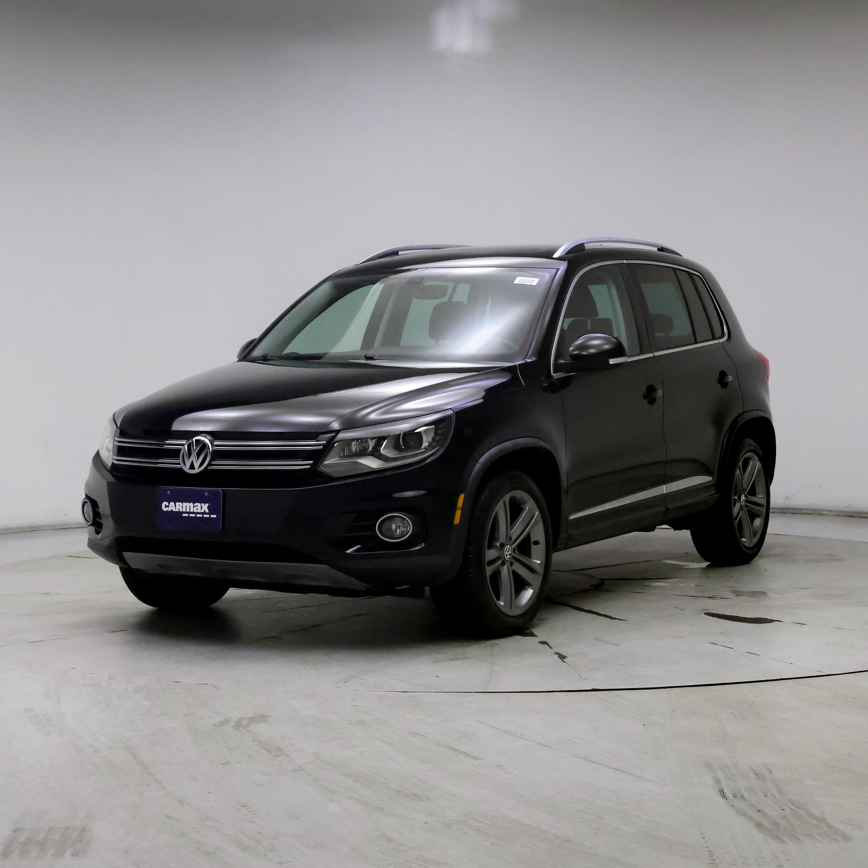 Thumbnail: 2017 Volkswagen Tiguan - 4