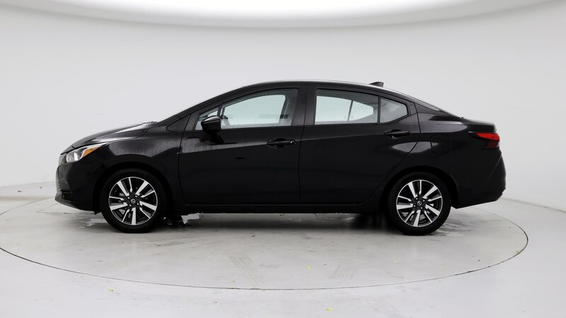 2021 Nissan Versa SV 3