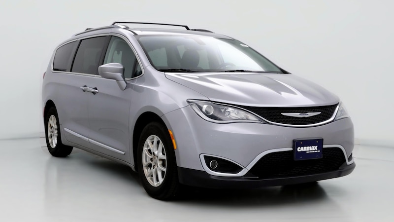 2020 Chrysler Pacifica Touring L Hero Image